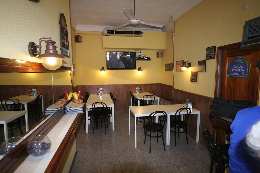 Hostal Juventus Порбоу Екстер'єр фото